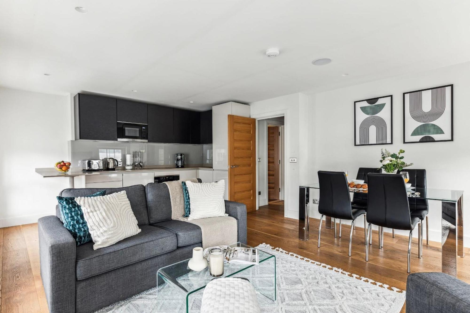 Modern 1Br In Central Fitzrovia - Cityapartmentstay Лондон Экстерьер фото